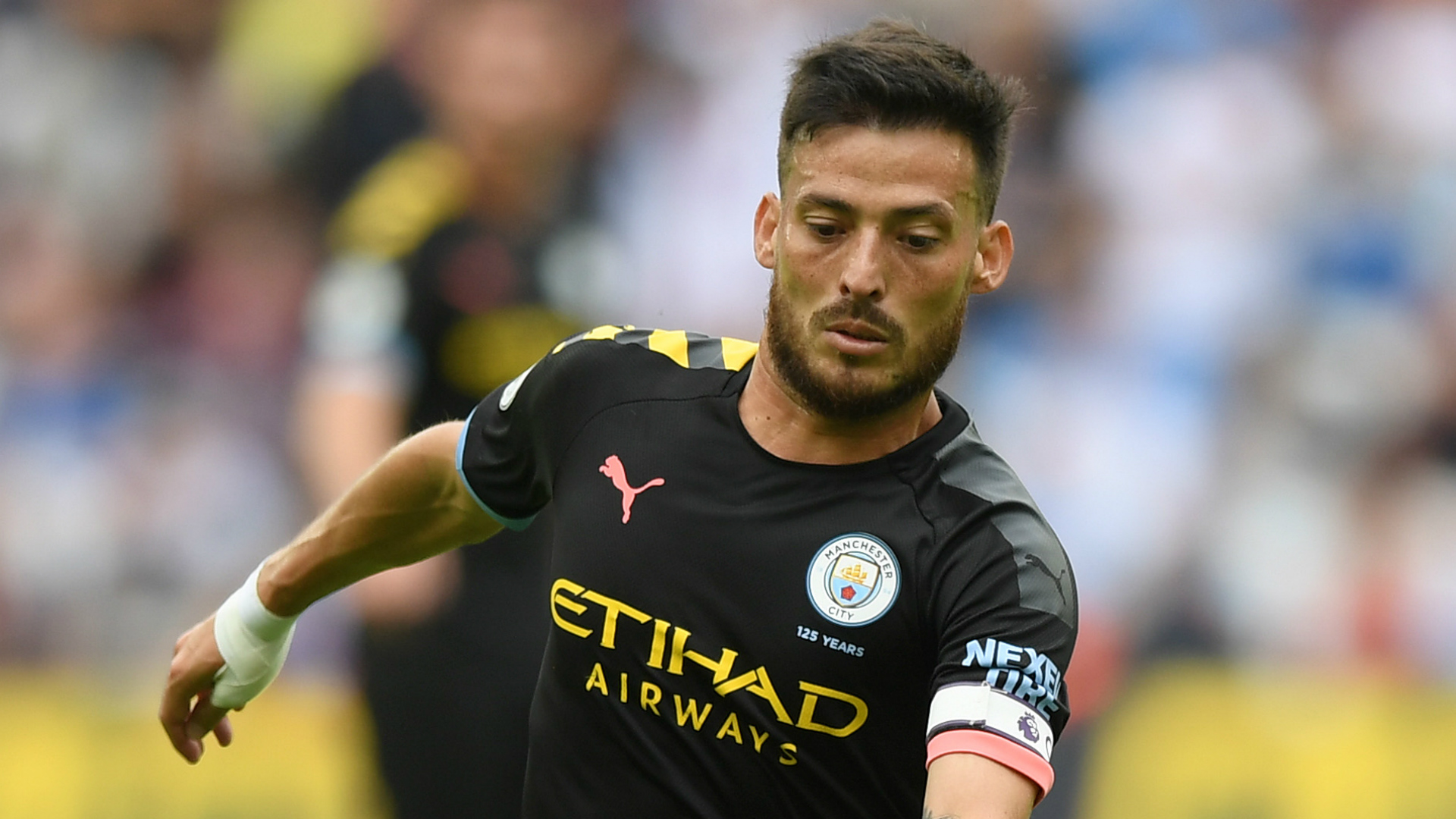 Silva Raih 300 Penampilan Bersama City